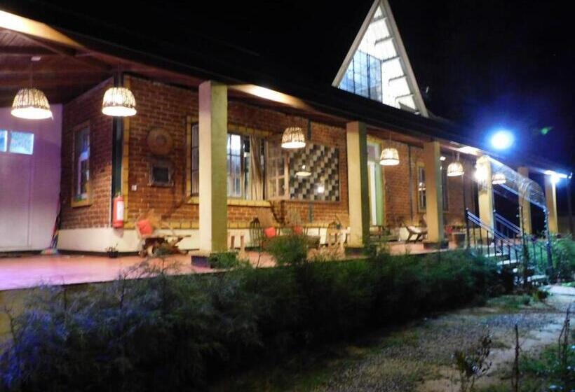 צימר Shadow Mask Bungalow