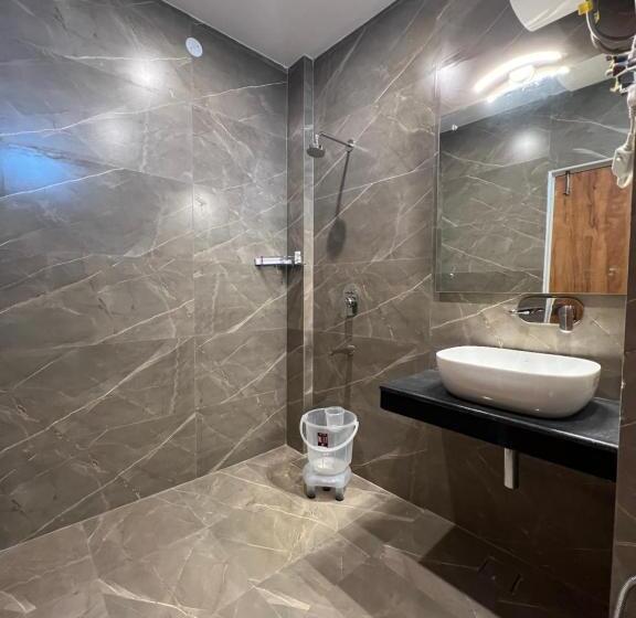 ベッドアンドブレックファースト The Stone Age : A Boutique