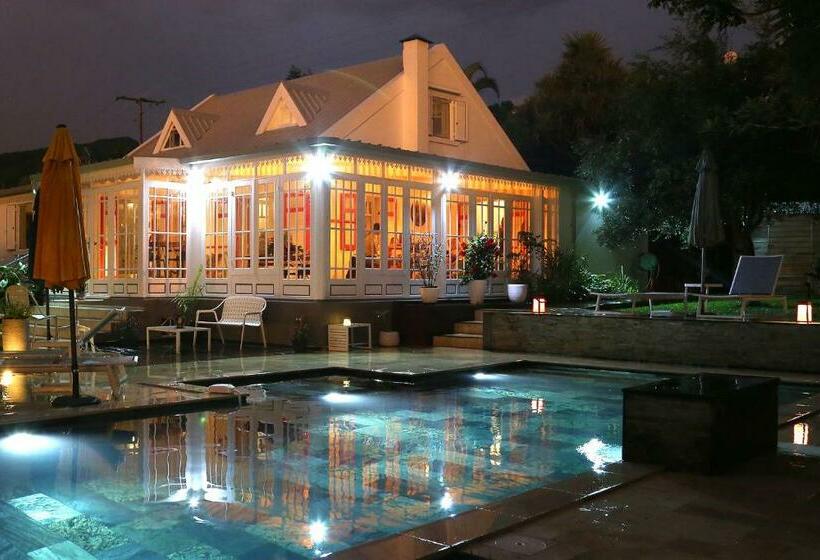 Bed and Breakfast Villa Manaaki