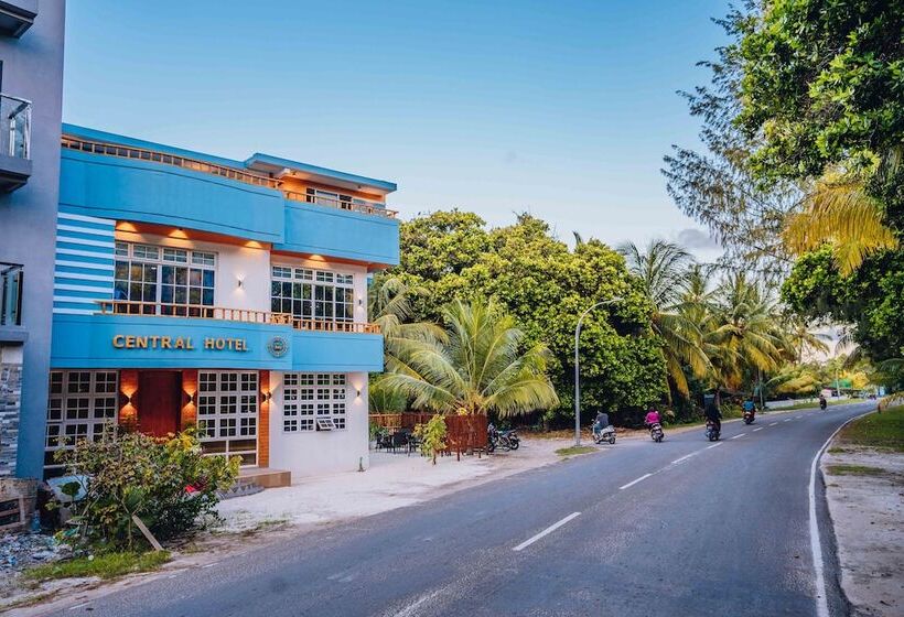 هتل Fuvahmulah Central