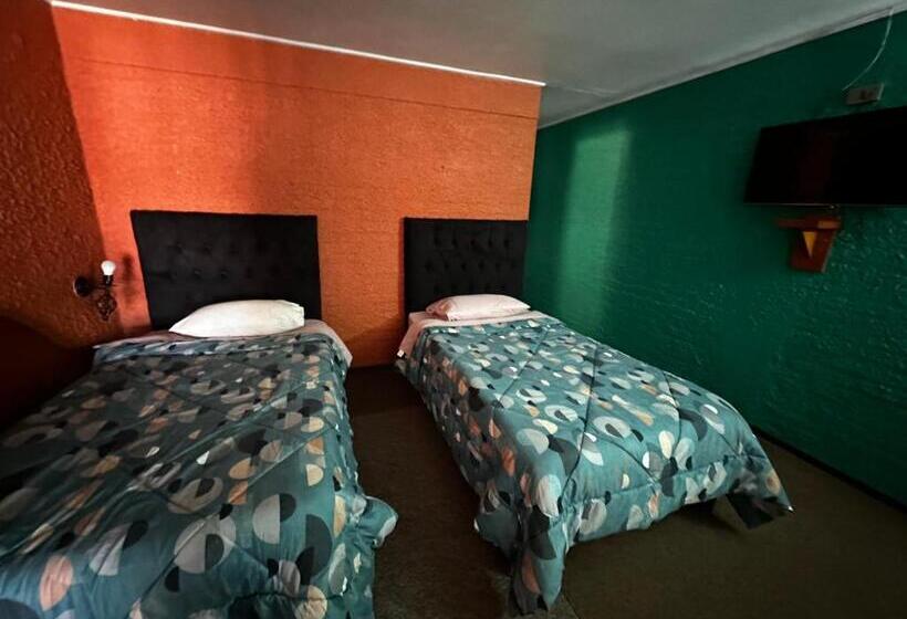 فندق Residencial Colonial