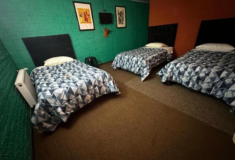 فندق Residencial Colonial