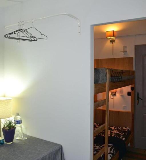 Leleka Hostel 4 Km Disneyland 30 Min Paris