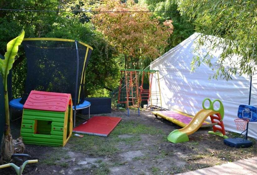 Leleka Hostel 4 Km Disneyland 30 Min Paris