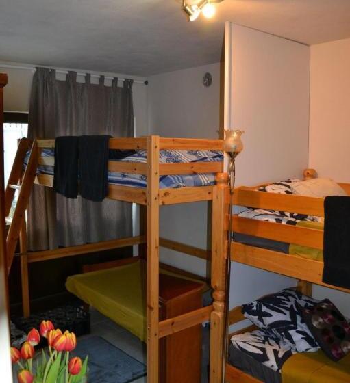 Leleka Hostel 4 Km Disneyland 30 Min Paris