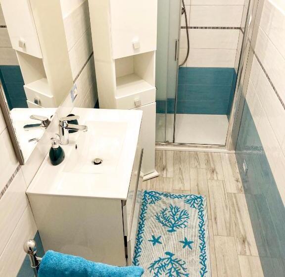 Пансион Algherolux Free Secured Parking For Cars And Motorbikes