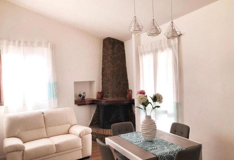 Пансион Algherolux Free Secured Parking For Cars And Motorbikes