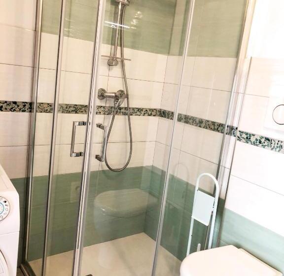 Пансион Algherolux Free Secured Parking For Cars And Motorbikes