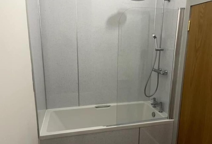 Пансион Duchally House