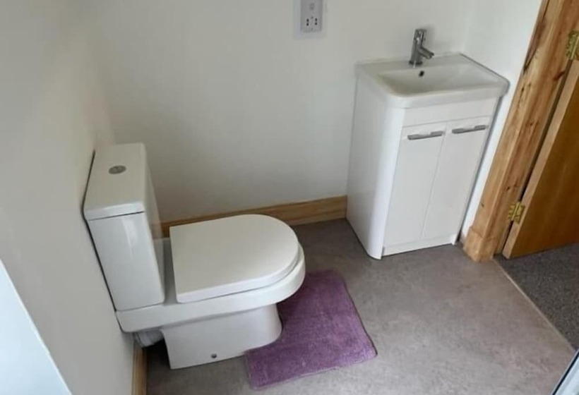 Пансион Duchally House