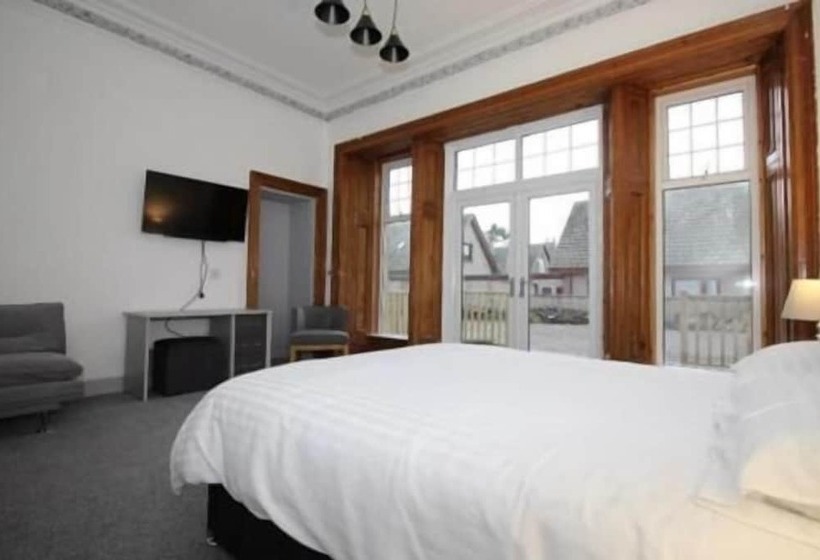 Пансион Duchally House