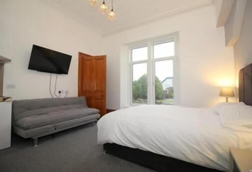 Пансион Duchally House