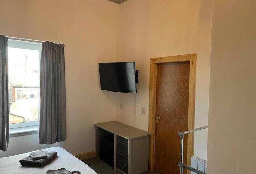 Пансион Duchally House