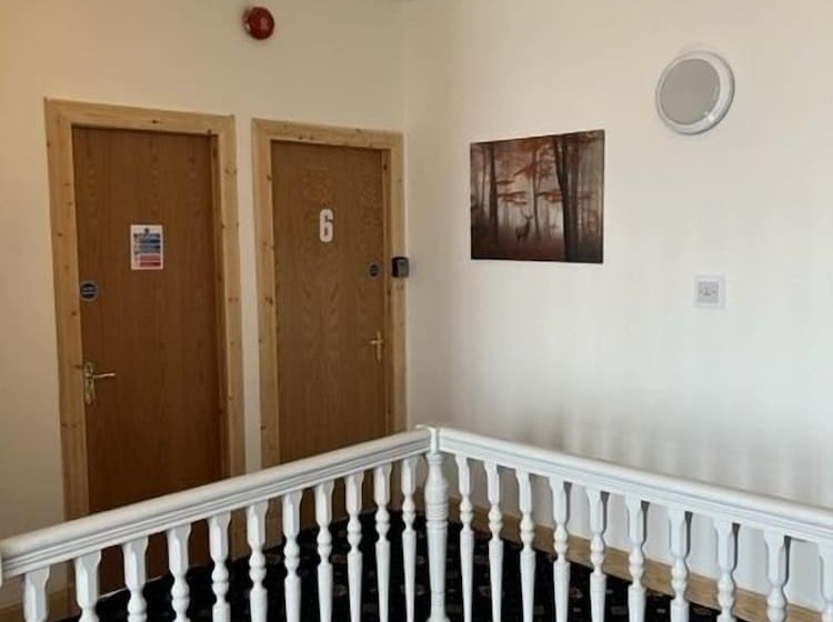 Пансион Duchally House