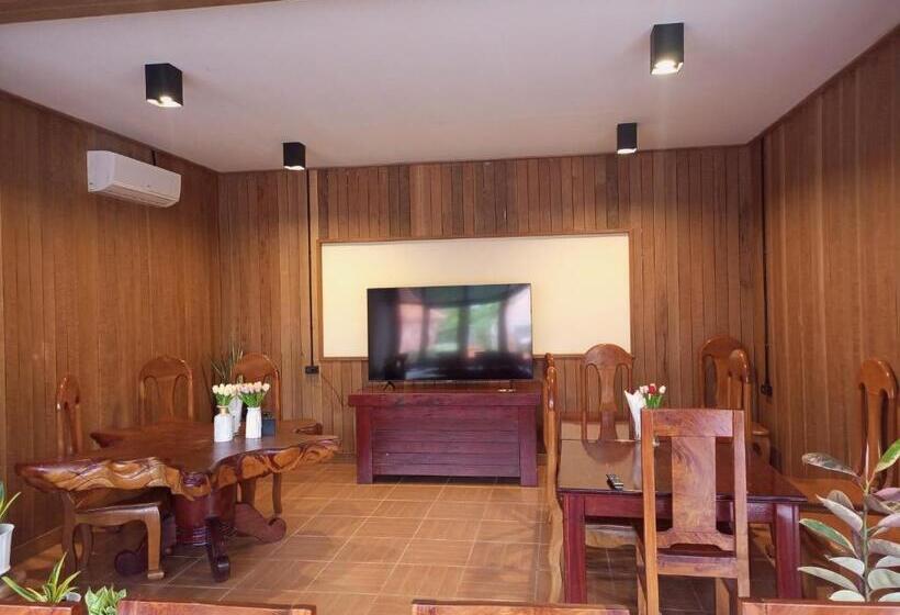 ペンション Phamarn View Guesthouse