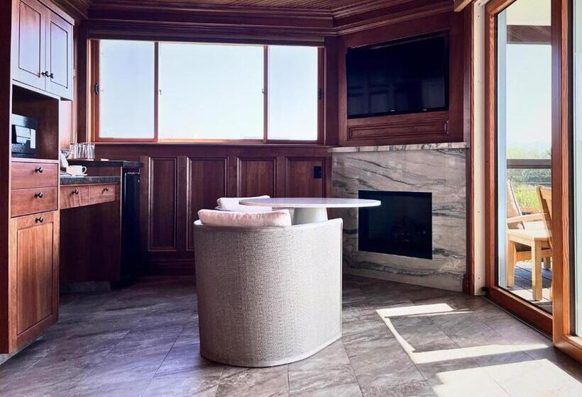 리조트 Sacred Rock Inn