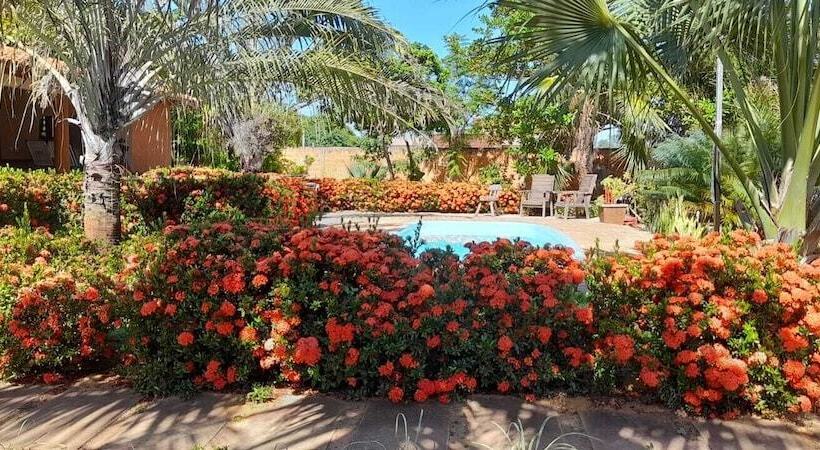 ユースホステル Pousada Jardim Da Lagoa Ba