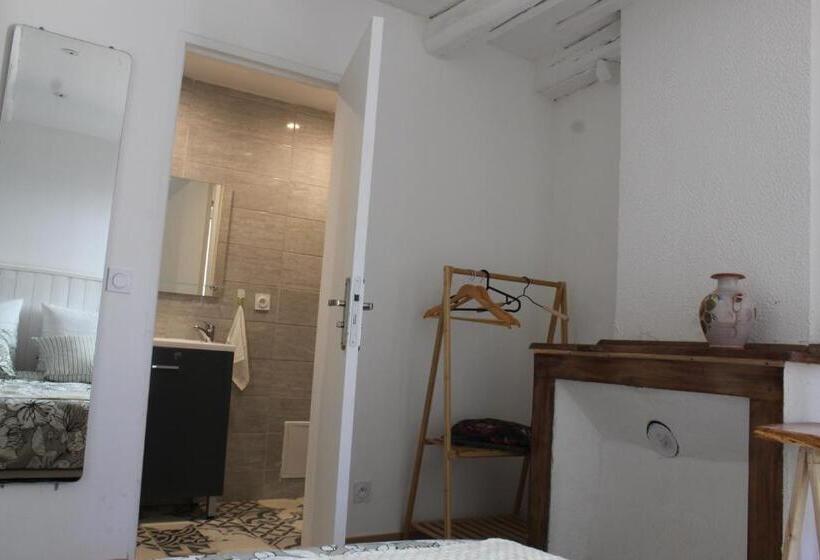 ベッドアンドブレックファースト Au Bol D Air