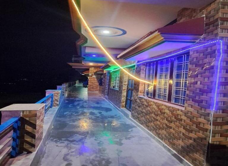 ベッドアンドブレックファースト Chaukhamba Viewpoint By Stayapart