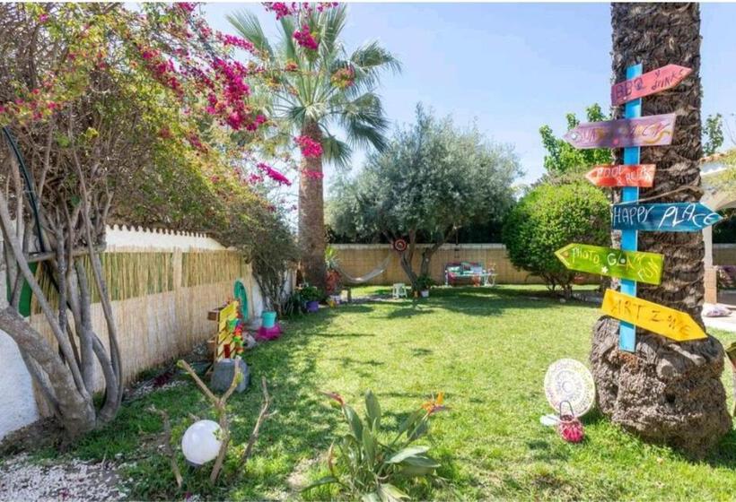 ベッドアンドブレックファースト Cmlove Purple Room