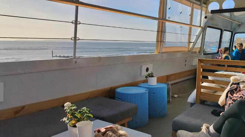 مبيت وإفطار Cosy Bee And Apartment