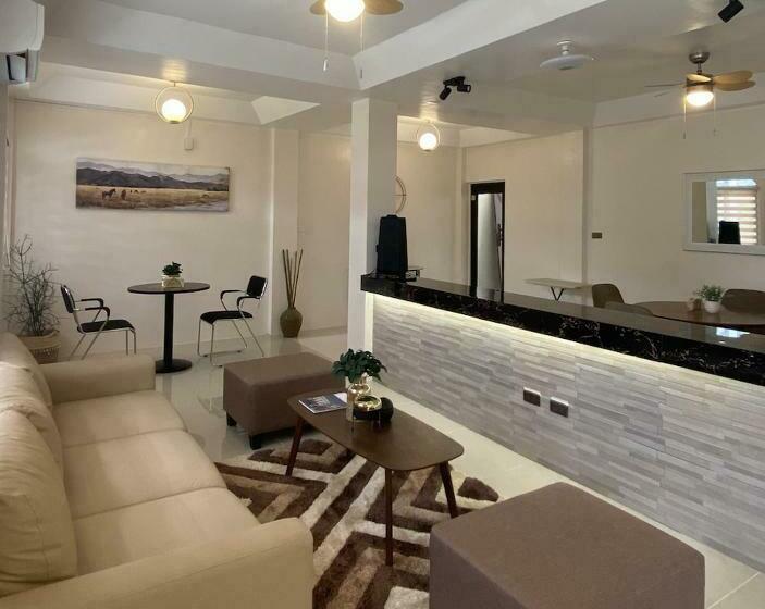 تختخواب و صبحانه Cresta Dormitory