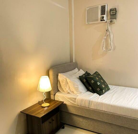 تختخواب و صبحانه Cresta Dormitory