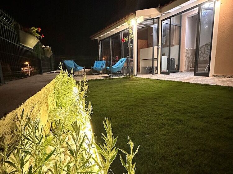 Capo Calaberno Aparts