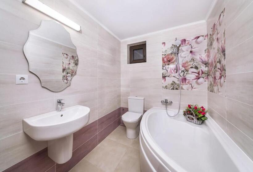 Casa Mariteo Colibita