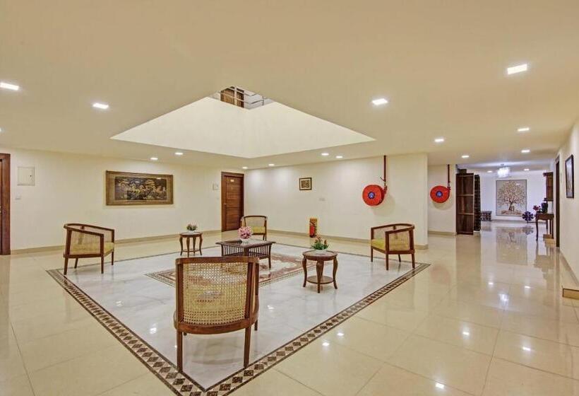 Collection O Hotel Chandralok