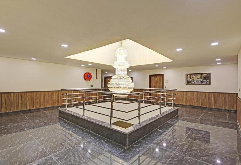Collection O Hotel Chandralok