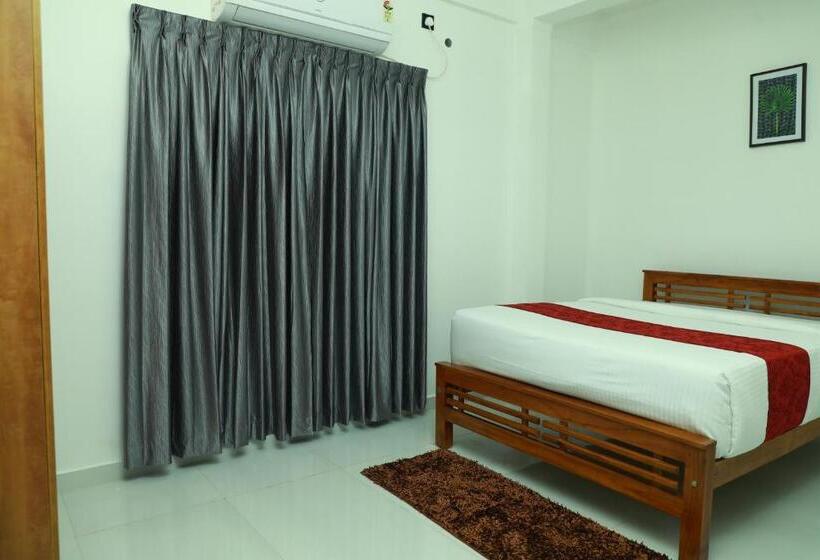 فندق Achoos Residency