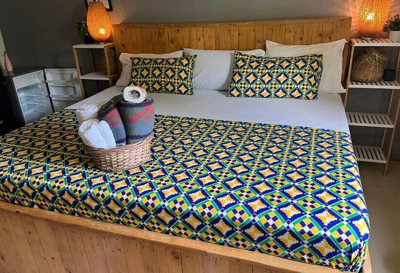 هتل African Treasure