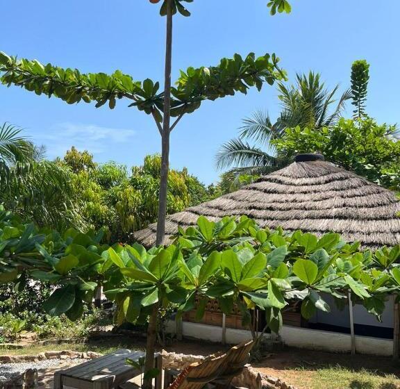 هتل African Treasure