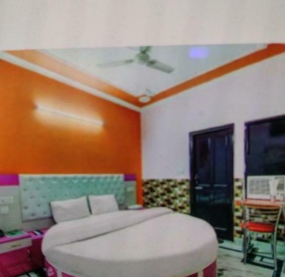 호텔 New City Luxury