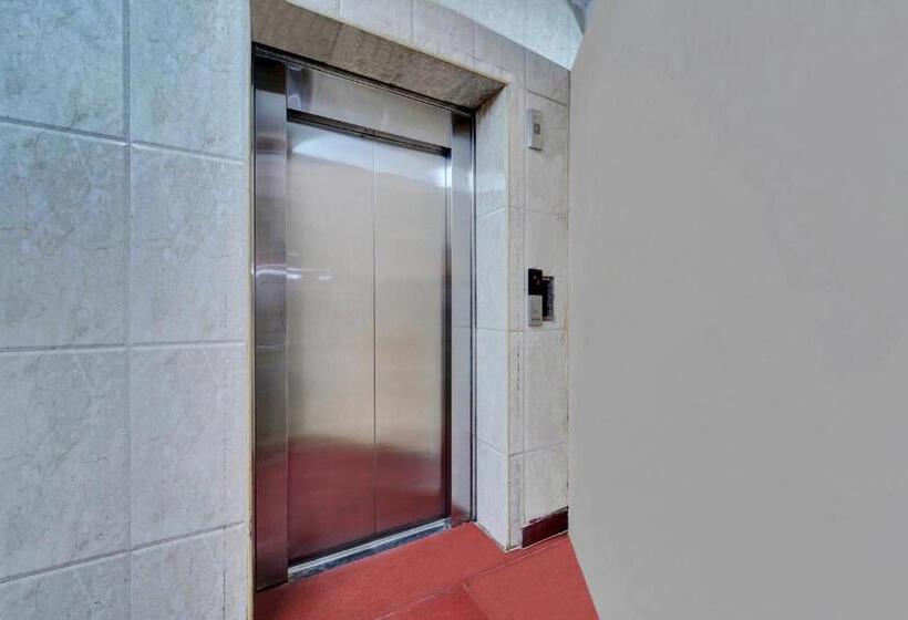 בית מלון כפרי Collection O Jagadha Residency