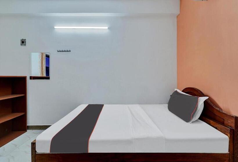 בית מלון כפרי Collection O Jagadha Residency