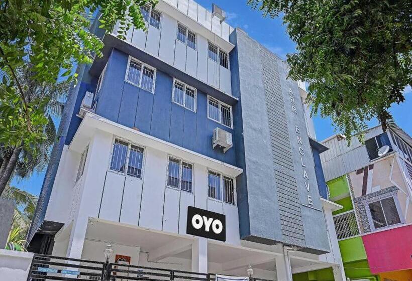 בית מלון כפרי Collection O Jagadha Residency