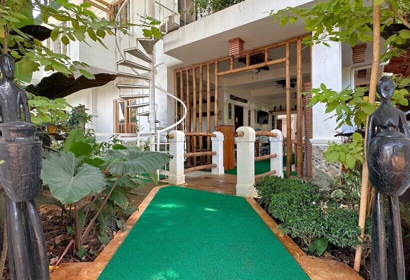 ホテル Earl De Princesa