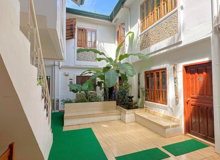 ホテル Earl De Princesa