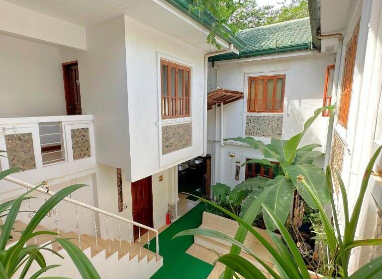 ホテル Earl De Princesa