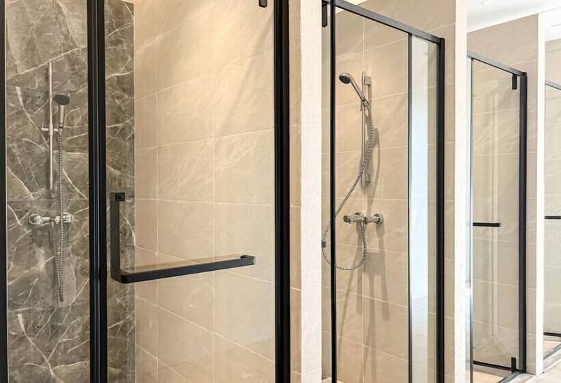 בית מלון כפרי Landmark Vientiane Life Center