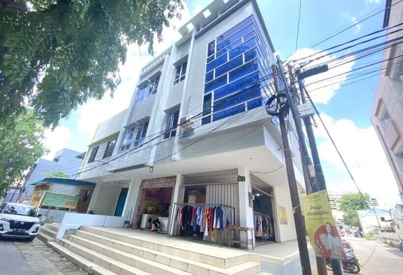 בית מלון כפרי Oyo 92586 Happy 777