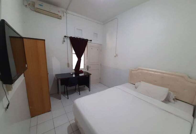 בית מלון כפרי Oyo 92586 Happy 777