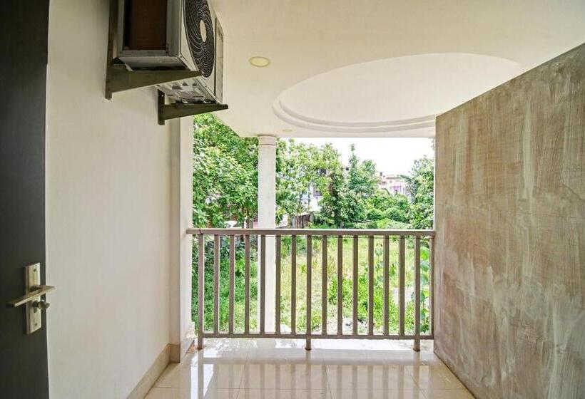 בית מלון כפרי Oyo Flagship 81356 Mahavir Galaxy