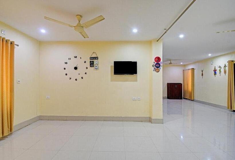 فندق Oyo Flagship 81356 Mahavir Galaxy