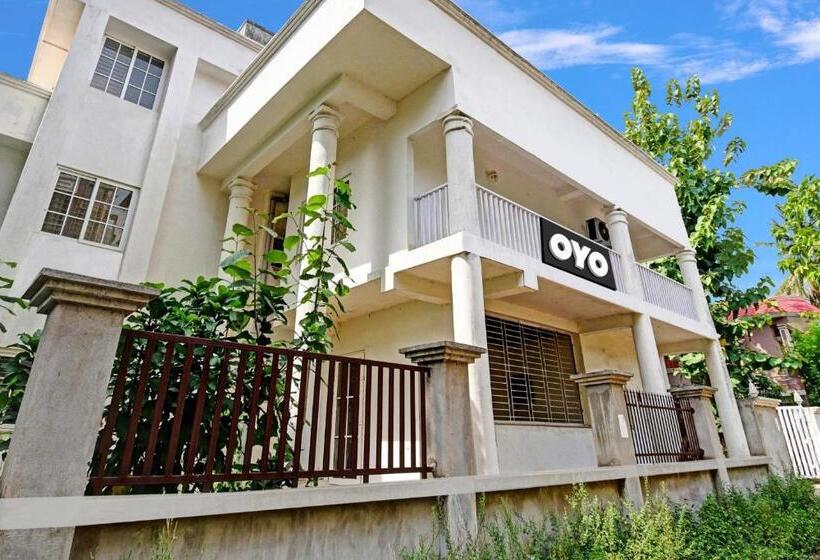 בית מלון כפרי Oyo Flagship 81356 Mahavir Galaxy