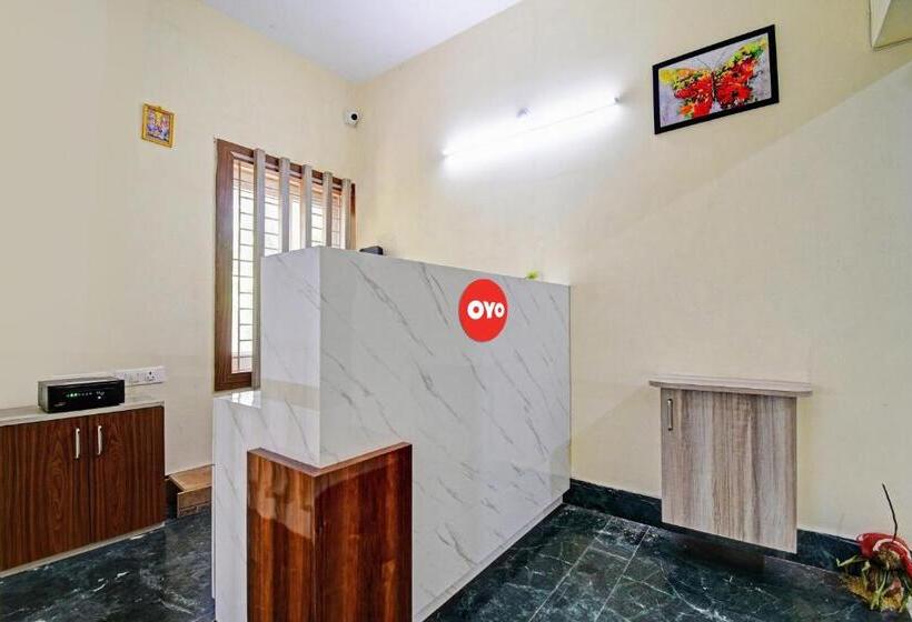 בית מלון כפרי Oyo Flagship 81356 Mahavir Galaxy