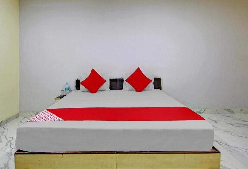 ホテル Oyo Flagship 81378 Dadri Stays