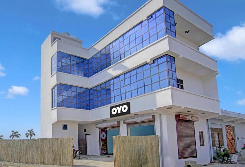 ホテル Oyo Flagship 81378 Dadri Stays
